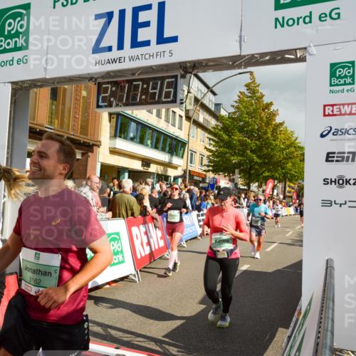 20.09.2026 - PSD Bank Halbmarathon LAZAROV Photography http://msf.ph/oto/10555971 20.09.2026 12:17:46 Ziel 1256, 1352, 1731, 2005, 2555, 3086, 3162, 3347, 3502, 3703, 3794, 3905, 4051, 4258 meine-sportfotos.de