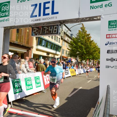 20.09.2026 - PSD Bank Halbmarathon LAZAROV Photography http://msf.ph/oto/10555976 20.09.2026 12:17:48 Ziel 1256, 1352, 1613, 1868, 2005, 2555, 3086, 3162, 3347, 3502, 3703, 3794, 3905, 4051, 4258 meine-sportfotos.de