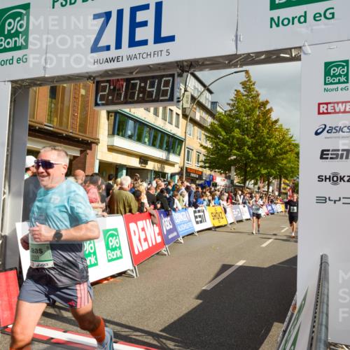 20.09.2026 - PSD Bank Halbmarathon LAZAROV Photography http://msf.ph/oto/10555979 20.09.2026 12:17:48 Ziel 1256, 1352, 1613, 1868, 2005, 2555, 3086, 3162, 3347, 3502, 3703, 3794, 3905, 4051, 4258 meine-sportfotos.de