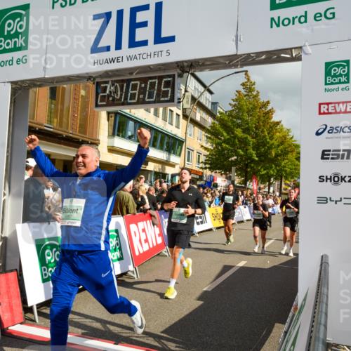 20.09.2026 - PSD Bank Halbmarathon LAZAROV Photography http://msf.ph/oto/10555999 20.09.2026 12:18:05 Ziel 1613, 1868, 2435, 2653, 3258, 3331, 3463, 4082, 4171, 4300, 4582 meine-sportfotos.de