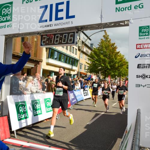 20.09.2026 - PSD Bank Halbmarathon LAZAROV Photography http://msf.ph/oto/10556001 20.09.2026 12:18:05 Ziel 1613, 1868, 2435, 2653, 3258, 3331, 3463, 4082, 4171, 4300, 4582 meine-sportfotos.de
