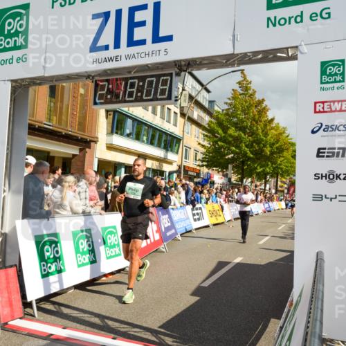 20.09.2026 - PSD Bank Halbmarathon LAZAROV Photography http://msf.ph/oto/10556010 20.09.2026 12:18:07 Ziel 2435, 2653, 3258, 3331, 3361, 3463, 4082, 4171, 4300, 4582 meine-sportfotos.de