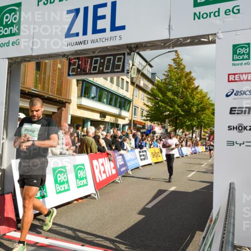 20.09.2026 - PSD Bank Halbmarathon LAZAROV Photography http://msf.ph/oto/10556013 20.09.2026 12:18:08 Ziel 2435, 2653, 3258, 3331, 3361, 3463, 4082, 4171, 4300, 4582 meine-sportfotos.de