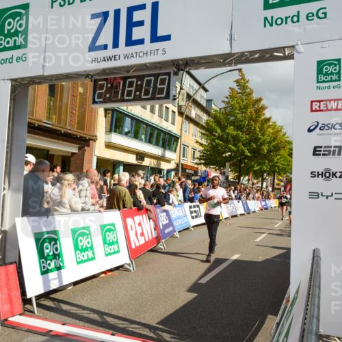 20.09.2026 - PSD Bank Halbmarathon LAZAROV Photography http://msf.ph/oto/10556018 20.09.2026 12:18:09 Ziel 2435, 2653, 3152, 3258, 3331, 3361, 3463, 4082, 4171, 4300, 4582, 4630 meine-sportfotos.de