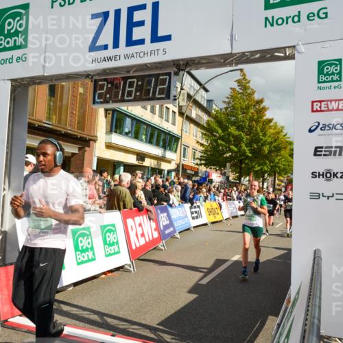 20.09.2026 - PSD Bank Halbmarathon LAZAROV Photography http://msf.ph/oto/10556022 20.09.2026 12:18:11 Ziel 2435, 2653, 3152, 3258, 3331, 3361, 3463, 4082, 4171, 4300, 4582, 4630 meine-sportfotos.de