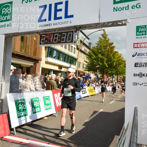 20.09.2026 - PSD Bank Halbmarathon LAZAROV Photography http://msf.ph/oto/10556073 20.09.2026 12:18:29 Ziel 1011, 1270, 2032, 2121, 2413, 2628, 2867, 3084, 3409, 3540, 3806, 3875, 4049, 4159, 4370 meine-sportfotos.de