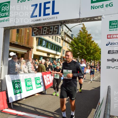 20.09.2026 - PSD Bank Halbmarathon LAZAROV Photography http://msf.ph/oto/10556100 20.09.2026 12:18:35 Ziel 1011, 1270, 1424, 1425, 1998, 2032, 2121, 2137, 2413, 2628, 2867, 3084, 3409, 3540, 3597, 3616, 3806, 3875, 4159 meine-sportfotos.de