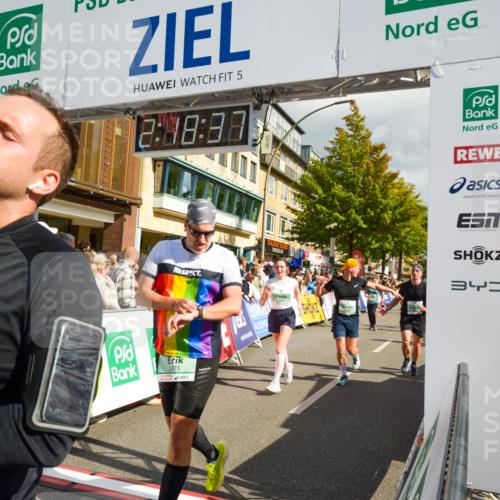 20.09.2026 - PSD Bank Halbmarathon LAZAROV Photography http://msf.ph/oto/10556104 20.09.2026 12:18:37 Ziel 1011, 1270, 1424, 1425, 1998, 2121, 2137, 2413, 2628, 2867, 3084, 3409, 3540, 3597, 3616, 3806, 3875, 4159 meine-sportfotos.de