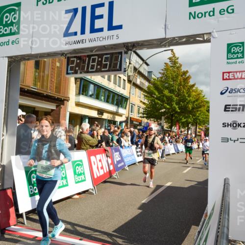 20.09.2026 - PSD Bank Halbmarathon LAZAROV Photography http://msf.ph/oto/10556139 20.09.2026 12:18:51 Ziel 1223, 1425, 1694, 1998, 2137, 2812, 2912, 2936, 3082, 3252, 3384, 3597, 3616, 3637, 3736, 4693 meine-sportfotos.de