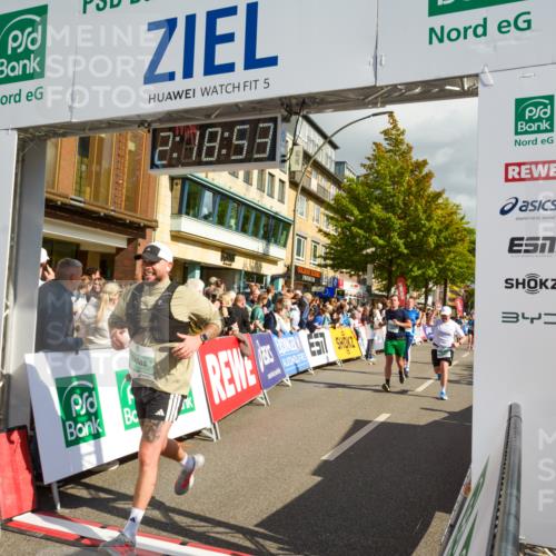 20.09.2026 - PSD Bank Halbmarathon LAZAROV Photography http://msf.ph/oto/10556145 20.09.2026 12:18:52 Ziel 1223, 1489, 1694, 1998, 2772, 2812, 2912, 2936, 3082, 3252, 3384, 3597, 3616, 3637, 3736, 4693 meine-sportfotos.de
