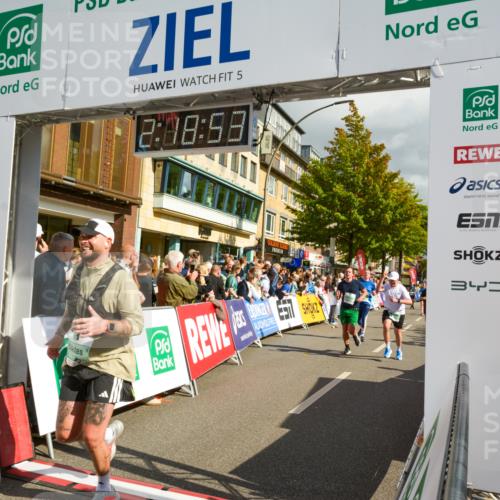 20.09.2026 - PSD Bank Halbmarathon LAZAROV Photography http://msf.ph/oto/10556146 20.09.2026 12:18:52 Ziel 1223, 1489, 1694, 1998, 2772, 2812, 2912, 2936, 3082, 3252, 3384, 3597, 3616, 3637, 3736, 4693 meine-sportfotos.de