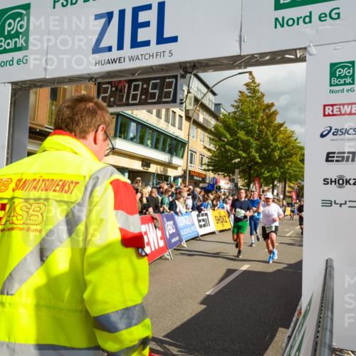 20.09.2026 - PSD Bank Halbmarathon LAZAROV Photography http://msf.ph/oto/10556148 20.09.2026 12:18:53 Ziel 1223, 1489, 1694, 2772, 2812, 2912, 2936, 3082, 3252, 3384, 3637, 3736, 4693 meine-sportfotos.de