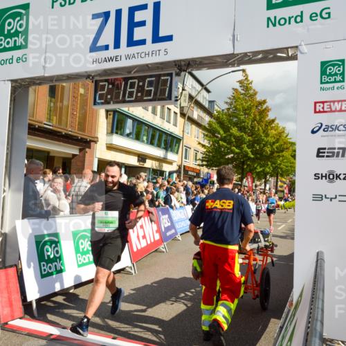 20.09.2026 - PSD Bank Halbmarathon LAZAROV Photography http://msf.ph/oto/10556167 20.09.2026 12:18:57 Ziel 1223, 1489, 1694, 2772, 2812, 2876, 2911, 2936, 3082, 3252, 3384, 3637, 3763, 4086, 4693 meine-sportfotos.de