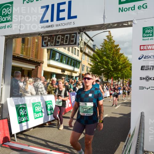 20.09.2026 - PSD Bank Halbmarathon LAZAROV Photography http://msf.ph/oto/10556178 20.09.2026 12:19:03 Ziel 1283, 1489, 2772, 2812, 2876, 2911, 3290, 3384, 3637, 3763, 4086, 4338, 4693 meine-sportfotos.de