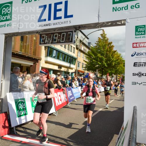 20.09.2026 - PSD Bank Halbmarathon LAZAROV Photography http://msf.ph/oto/10556189 20.09.2026 12:19:06 Ziel 1283, 1489, 1997, 2312, 2772, 2812, 2876, 2911, 3290, 3384, 3637, 3717, 3720, 3763, 4086, 4338 meine-sportfotos.de