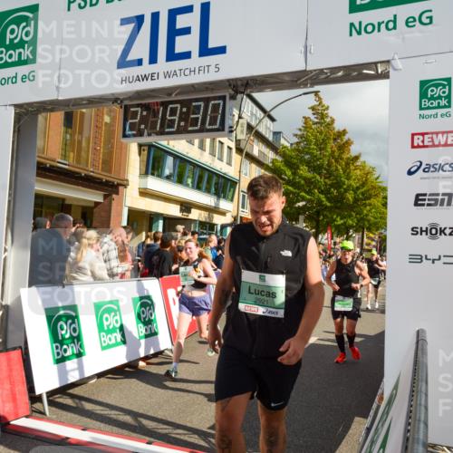 20.09.2026 - PSD Bank Halbmarathon LAZAROV Photography http://msf.ph/oto/10556241 20.09.2026 12:19:29 Ziel 1351, 1461, 1877, 2214, 2242, 2513, 2921, 3581, 3974, 4033, 4383, 4682, 4726 meine-sportfotos.de