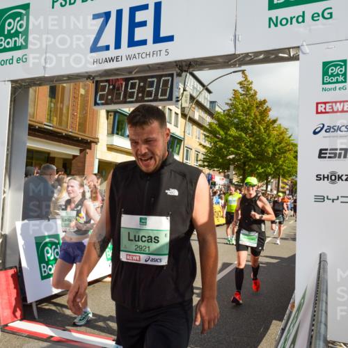 20.09.2026 - PSD Bank Halbmarathon LAZAROV Photography http://msf.ph/oto/10556243 20.09.2026 12:19:30 Ziel 1351, 1461, 1877, 2214, 2242, 2513, 2921, 3581, 3974, 4033, 4383, 4682, 4726 meine-sportfotos.de