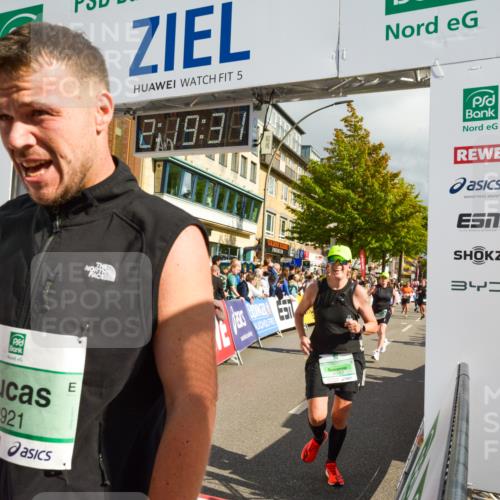 20.09.2026 - PSD Bank Halbmarathon LAZAROV Photography http://msf.ph/oto/10556246 20.09.2026 12:19:30 Ziel 1351, 1461, 1877, 2214, 2242, 2513, 2921, 3581, 3974, 4033, 4383, 4682, 4726 meine-sportfotos.de