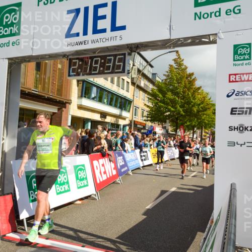 20.09.2026 - PSD Bank Halbmarathon LAZAROV Photography http://msf.ph/oto/10556257 20.09.2026 12:19:34 Ziel 1351, 1461, 1877, 2214, 2242, 2513, 2921, 3581, 3974, 4033, 4383, 4682, 4726, 4732 meine-sportfotos.de