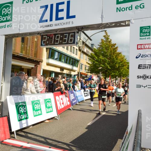 20.09.2026 - PSD Bank Halbmarathon LAZAROV Photography http://msf.ph/oto/10556263 20.09.2026 12:19:35 Ziel 1351, 1877, 2214, 2242, 2513, 3581, 3974, 4033, 4383, 4682, 4726, 4732 meine-sportfotos.de