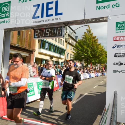 20.09.2026 - PSD Bank Halbmarathon LAZAROV Photography http://msf.ph/oto/10556276 20.09.2026 12:19:39 Ziel 1351, 1877, 2214, 2242, 3581, 3974, 4033, 4726, 4732 meine-sportfotos.de