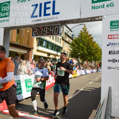 20.09.2026 - PSD Bank Halbmarathon LAZAROV Photography http://msf.ph/oto/10556277 20.09.2026 12:19:39 Ziel 1351, 1877, 2214, 2242, 3581, 3974, 4033, 4726, 4732 meine-sportfotos.de