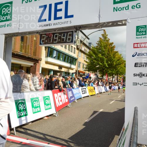 20.09.2026 - PSD Bank Halbmarathon LAZAROV Photography http://msf.ph/oto/10556289 20.09.2026 12:19:45 Ziel 1777, 2242, 2549, 3180, 3288, 3974, 4033, 4732 meine-sportfotos.de