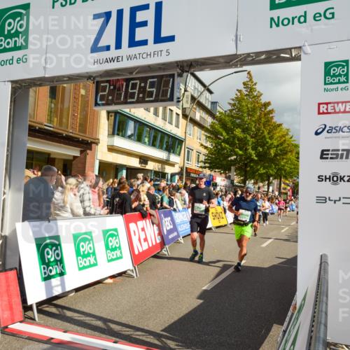 20.09.2026 - PSD Bank Halbmarathon LAZAROV Photography http://msf.ph/oto/10556314 20.09.2026 12:19:50 Ziel 1777, 2436, 2549, 2787, 3180, 3288, 4732 meine-sportfotos.de