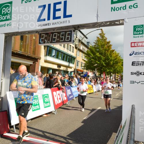 20.09.2026 - PSD Bank Halbmarathon LAZAROV Photography http://msf.ph/oto/10556331 20.09.2026 12:19:56 Ziel 1323, 1777, 2436, 2549, 2787, 3180, 3288, 3429, 3688, 3735, 4626 meine-sportfotos.de