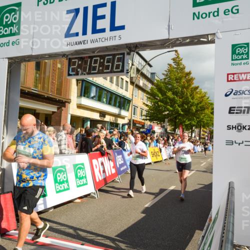 20.09.2026 - PSD Bank Halbmarathon LAZAROV Photography http://msf.ph/oto/10556332 20.09.2026 12:19:56 Ziel 1323, 1777, 2436, 2549, 2787, 3180, 3288, 3429, 3688, 3735, 4626 meine-sportfotos.de