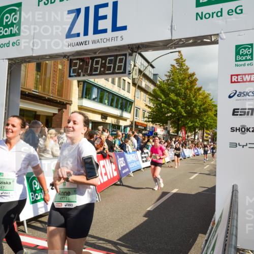 20.09.2026 - PSD Bank Halbmarathon LAZAROV Photography http://msf.ph/oto/10556338 20.09.2026 12:19:57 Ziel 1323, 1777, 2436, 2549, 2787, 3180, 3288, 3429, 3688, 3735, 4626 meine-sportfotos.de