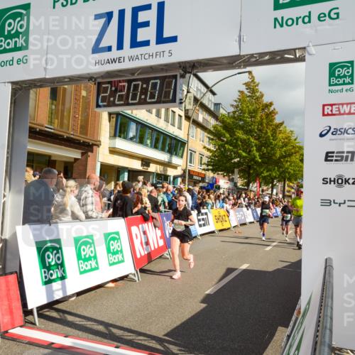 20.09.2026 - PSD Bank Halbmarathon LAZAROV Photography http://msf.ph/oto/10556350 20.09.2026 12:20:01 Ziel 1323, 1777, 2436, 2549, 2787, 3429, 3688, 3735, 4626, 4689 meine-sportfotos.de