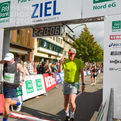 20.09.2026 - PSD Bank Halbmarathon LAZAROV Photography http://msf.ph/oto/10556363 20.09.2026 12:20:05 Ziel 1323, 2436, 2737, 2787, 2933, 3085, 3429, 3688, 3735, 4085, 4626, 4689 meine-sportfotos.de