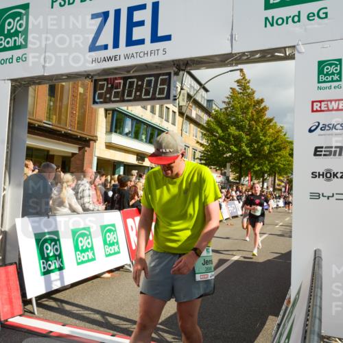 20.09.2026 - PSD Bank Halbmarathon LAZAROV Photography http://msf.ph/oto/10556367 20.09.2026 12:20:06 Ziel 1323, 2737, 2787, 2933, 3085, 3429, 3688, 3735, 4085, 4626, 4689 meine-sportfotos.de