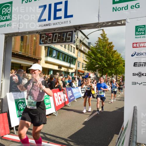 20.09.2026 - PSD Bank Halbmarathon LAZAROV Photography http://msf.ph/oto/10556396 20.09.2026 12:20:14 Ziel 1021, 1261, 1628, 1755, 1892, 2737, 2933, 3085, 3429, 4085, 4228, 4270, 4632, 4689 meine-sportfotos.de