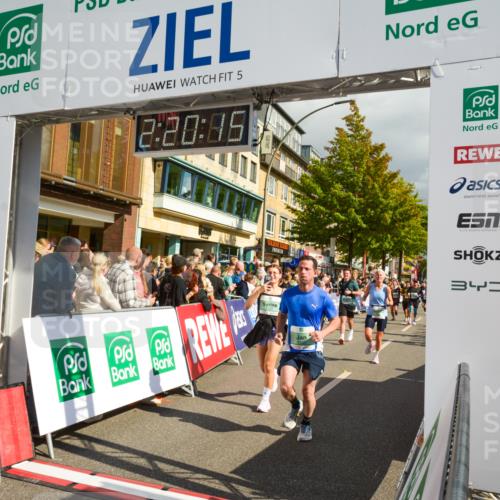 20.09.2026 - PSD Bank Halbmarathon LAZAROV Photography http://msf.ph/oto/10556399 20.09.2026 12:20:15 Ziel 1021, 1261, 1628, 1755, 1892, 2737, 2933, 3085, 4085, 4228, 4237, 4270, 4632, 4689 meine-sportfotos.de