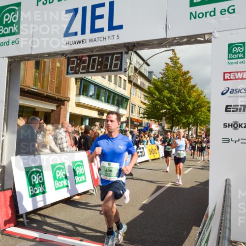 20.09.2026 - PSD Bank Halbmarathon LAZAROV Photography http://msf.ph/oto/10556401 20.09.2026 12:20:15 Ziel 1021, 1261, 1628, 1755, 1892, 2737, 2933, 3085, 4085, 4228, 4237, 4270, 4632, 4689 meine-sportfotos.de
