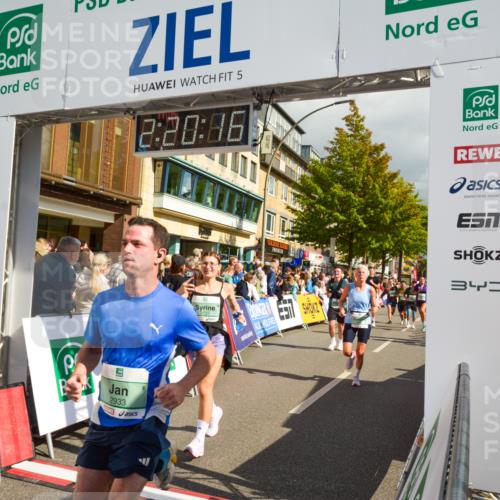 20.09.2026 - PSD Bank Halbmarathon LAZAROV Photography http://msf.ph/oto/10556402 20.09.2026 12:20:15 Ziel 1021, 1261, 1628, 1755, 1892, 2737, 2933, 3085, 4085, 4228, 4237, 4270, 4632, 4689 meine-sportfotos.de