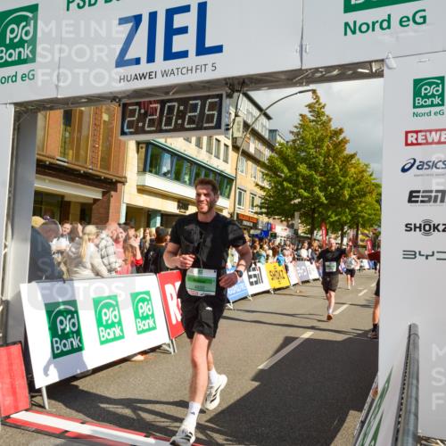 20.09.2026 - PSD Bank Halbmarathon LAZAROV Photography http://msf.ph/oto/10556434 20.09.2026 12:20:25 Ziel 1021, 1261, 1294, 1628, 1755, 1892, 2351, 3097, 3217, 4228, 4237, 4270, 4632, 4754 meine-sportfotos.de