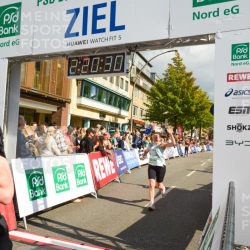 20.09.2026 - PSD Bank Halbmarathon LAZAROV Photography http://msf.ph/oto/10556451 20.09.2026 12:20:29 Ziel 1294, 2351, 2741, 3097, 3217, 4125, 4237, 4632, 4754 meine-sportfotos.de