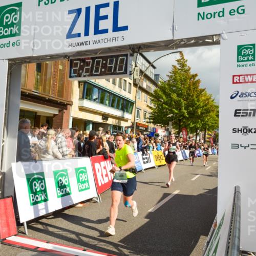 20.09.2026 - PSD Bank Halbmarathon LAZAROV Photography http://msf.ph/oto/10556484 20.09.2026 12:20:40 Ziel 1127, 2305, 2389, 2741, 3102, 3217, 3620, 3740, 4125, 4292, 4312, 4754 meine-sportfotos.de