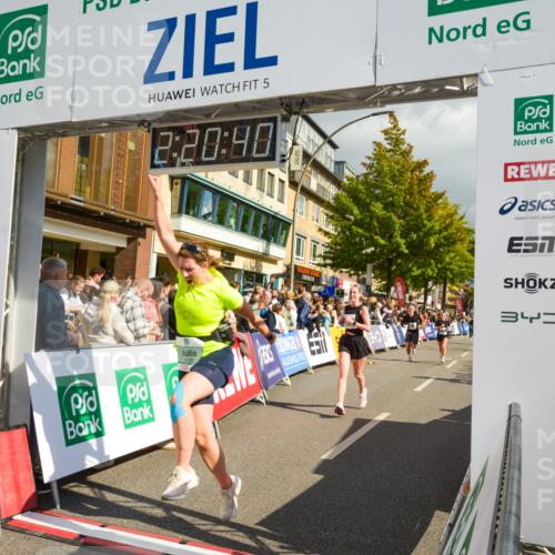 20.09.2026 - PSD Bank Halbmarathon LAZAROV Photography http://msf.ph/oto/10556486 20.09.2026 12:20:40 Ziel 1127, 2305, 2389, 2741, 3102, 3217, 3620, 3740, 4125, 4292, 4312, 4754 meine-sportfotos.de