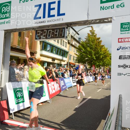 20.09.2026 - PSD Bank Halbmarathon LAZAROV Photography http://msf.ph/oto/10556487 20.09.2026 12:20:40 Ziel 1127, 2305, 2389, 2741, 3102, 3217, 3620, 3740, 4125, 4292, 4312, 4754 meine-sportfotos.de