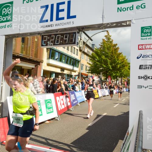 20.09.2026 - PSD Bank Halbmarathon LAZAROV Photography http://msf.ph/oto/10556488 20.09.2026 12:20:40 Ziel 1127, 2305, 2389, 2741, 3102, 3217, 3620, 3740, 4125, 4292, 4312, 4754 meine-sportfotos.de