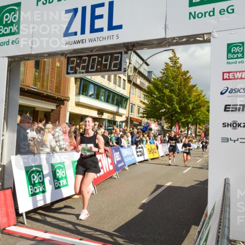 20.09.2026 - PSD Bank Halbmarathon LAZAROV Photography http://msf.ph/oto/10556492 20.09.2026 12:20:41 Ziel 1127, 2305, 2389, 2741, 3102, 3217, 3620, 3740, 4125, 4292, 4312 meine-sportfotos.de