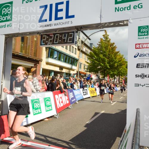 20.09.2026 - PSD Bank Halbmarathon LAZAROV Photography http://msf.ph/oto/10556494 20.09.2026 12:20:42 Ziel 1127, 1331, 2305, 2389, 2741, 3102, 3217, 3620, 3740, 4125, 4292, 4312 meine-sportfotos.de