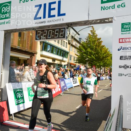 20.09.2026 - PSD Bank Halbmarathon LAZAROV Photography http://msf.ph/oto/10556523 20.09.2026 12:20:51 Ziel 1331, 2305, 2389, 3102, 3412, 3620, 3740, 4292, 4312, 4423, 4790 meine-sportfotos.de