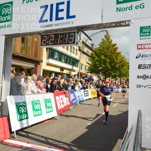 20.09.2026 - PSD Bank Halbmarathon LAZAROV Photography http://msf.ph/oto/10556595 20.09.2026 12:21:12 Ziel 1004, 1143, 1281, 2906, 2907, 3197 meine-sportfotos.de