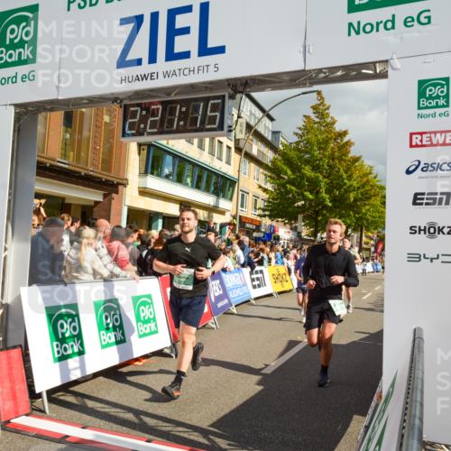 20.09.2026 - PSD Bank Halbmarathon LAZAROV Photography http://msf.ph/oto/10556602 20.09.2026 12:21:15 Ziel 1004, 1143, 1281, 1443, 2906, 2907, 3197, 3672 meine-sportfotos.de