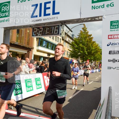 20.09.2026 - PSD Bank Halbmarathon LAZAROV Photography http://msf.ph/oto/10556605 20.09.2026 12:21:15 Ziel 1004, 1143, 1281, 1443, 2906, 2907, 3197, 3672 meine-sportfotos.de